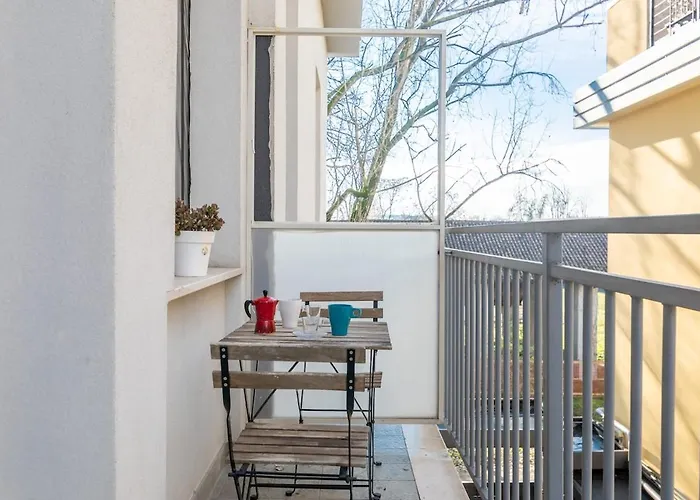 Prada Foundation - Porta Romana Casa Pordoi